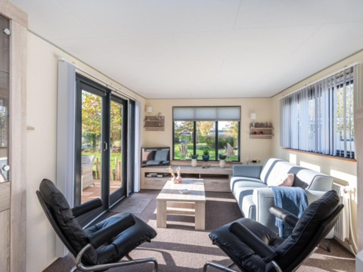 Chalet Sea Rocks With View And Garden Goedereede Bagian luar foto